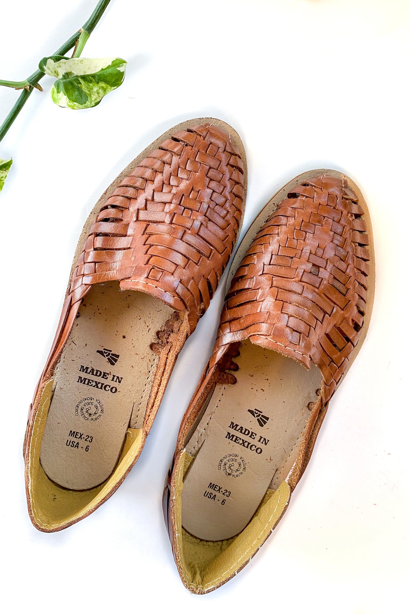 Women's Cafe Por Favor Huarache Sandals