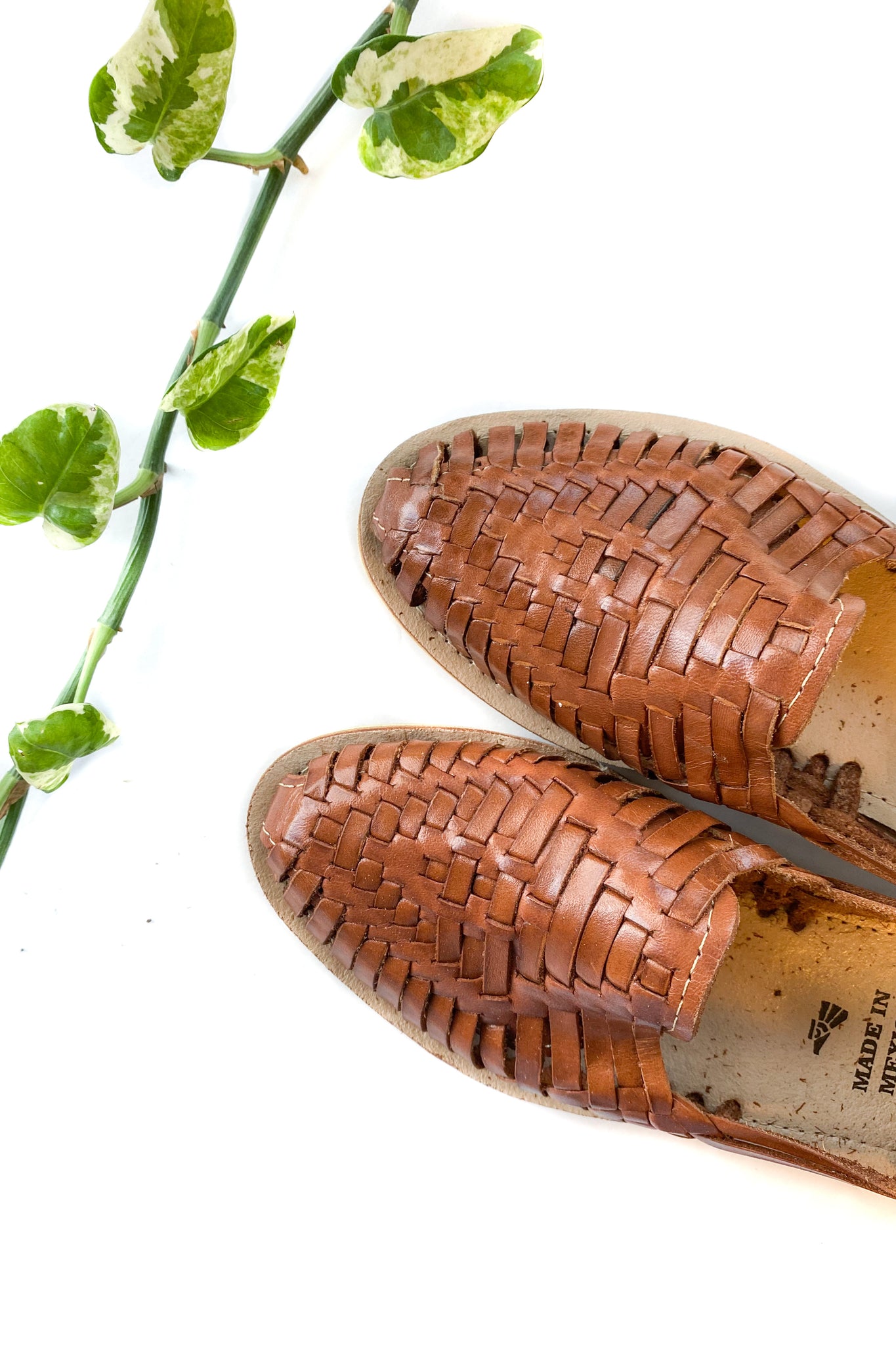 Women's Cafe Por Favor Huarache Sandals